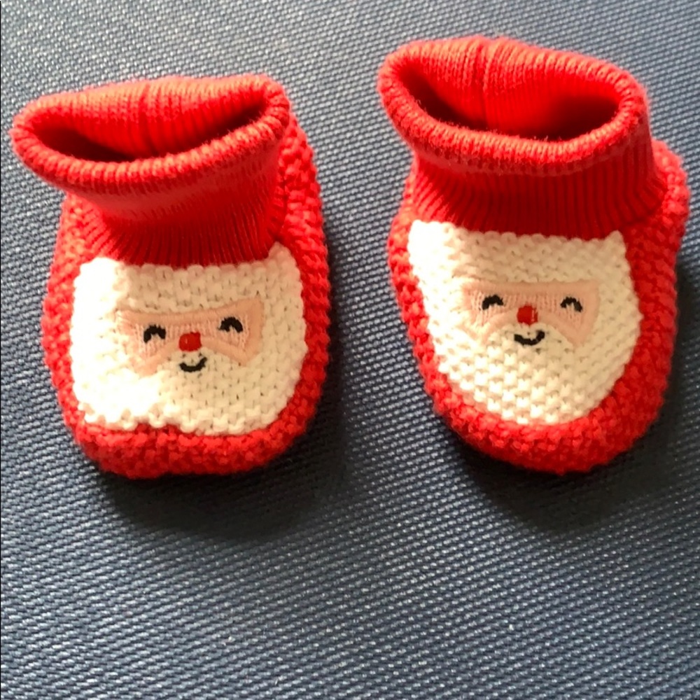 NB Santa booties